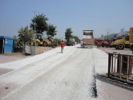 Ta�k�pr� Sanayi Sitesi Yollar� Yenilendi